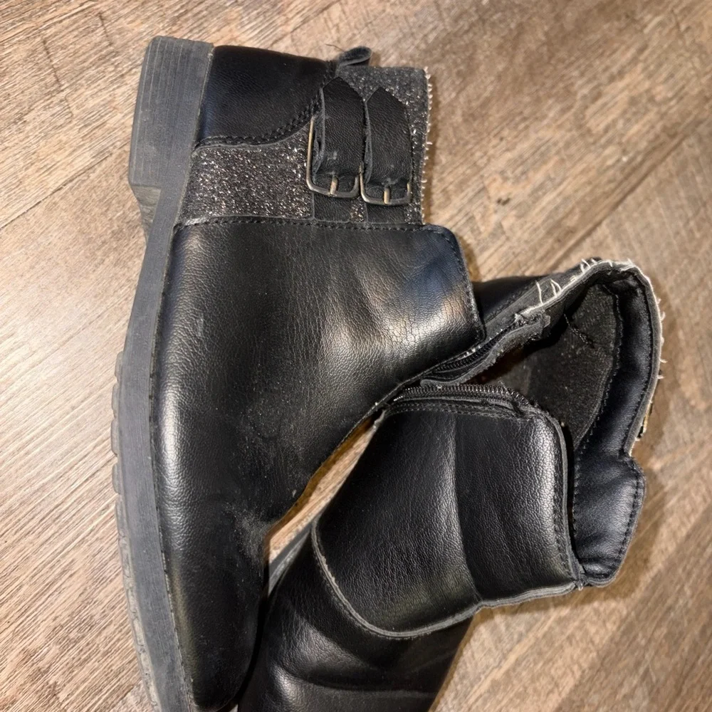 🌸 $10 SALE 🌸 Oshkosh Girls Black Ankle Boots